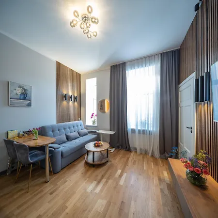 Premium Design, Renovated 2024 Free Parking Рига