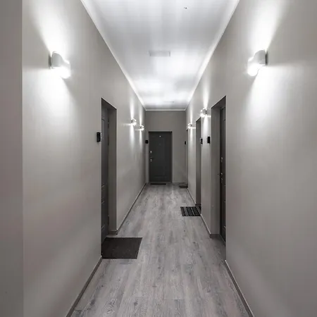 Premium Design, Renovated 2024 Free Parking * Riga