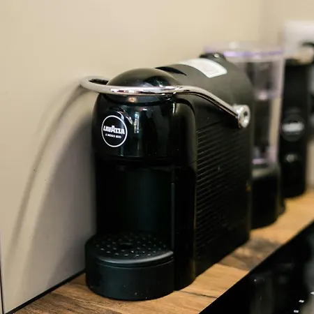 Premium Design, Renovated 2024 Free Parking * Ryga